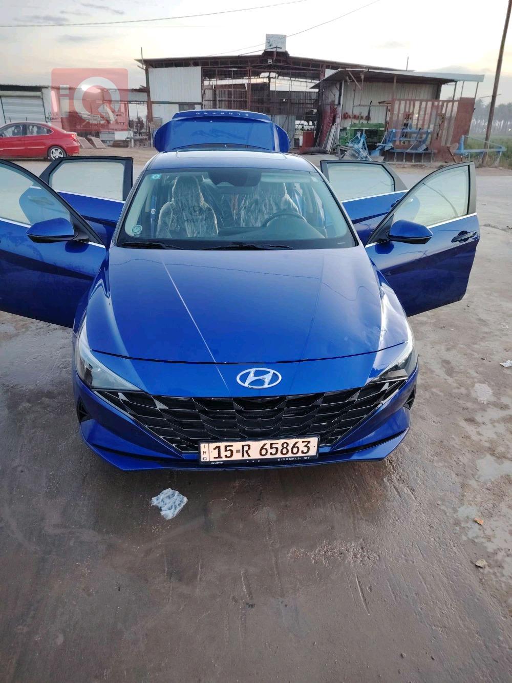 Hyundai Elantra